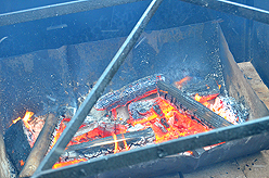 LAURELHURST SALMON BAKE 2015